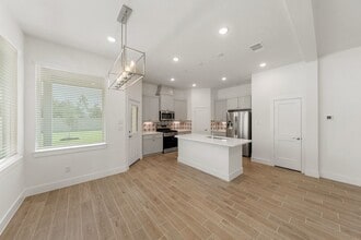 Building Photo - 12762 Grayson County Dr