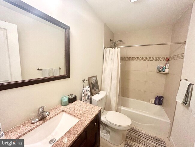Foto del edificio - 845 N 19th St