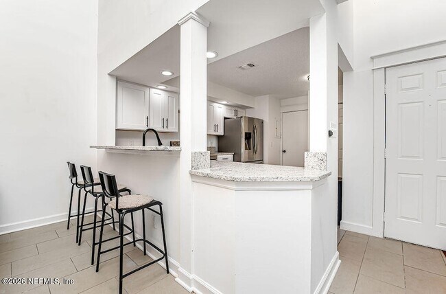 Foto del edificio - 11442 Squire Way Ln