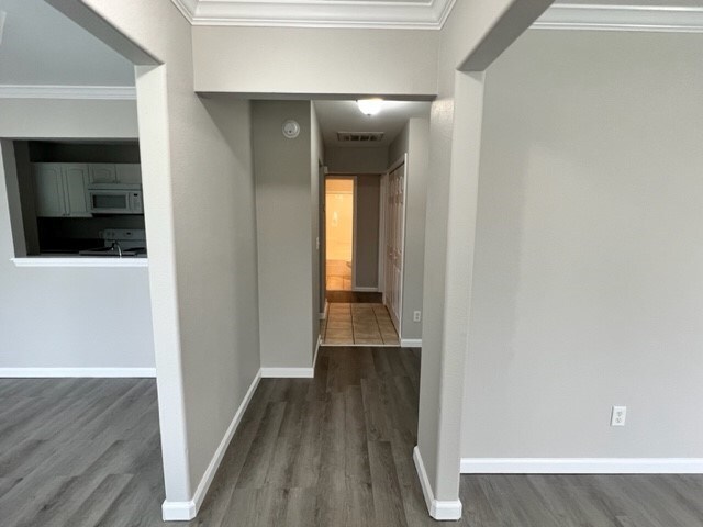 Building Photo - 116 Anns Cove