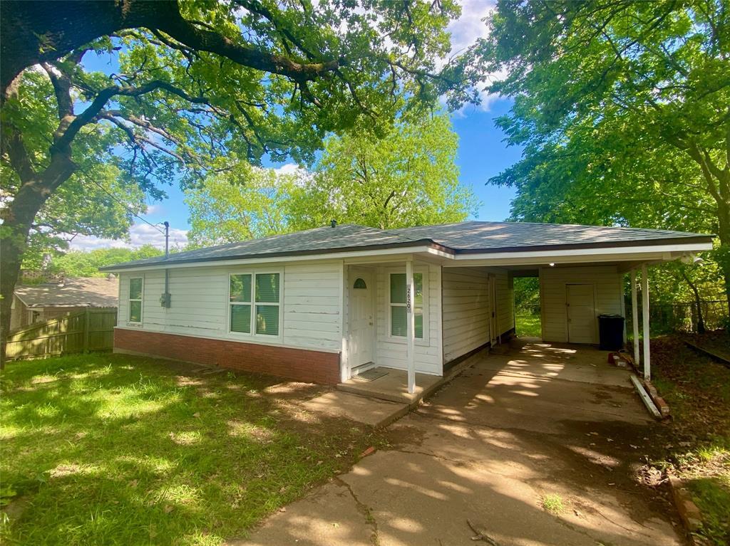 Foto principal - 2620 W Washington St