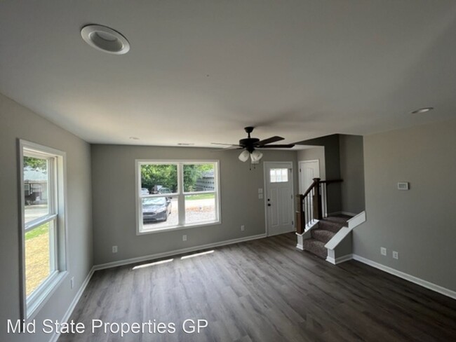 Building Photo - 3 br, 2 bath House - 320 S. Magnolia St.