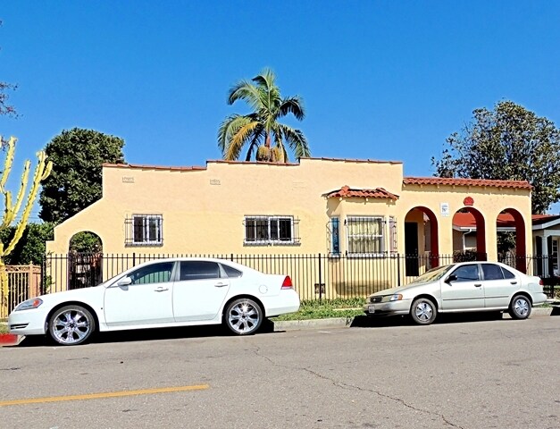 Primary Photo - 6206 Marbrisa Ave