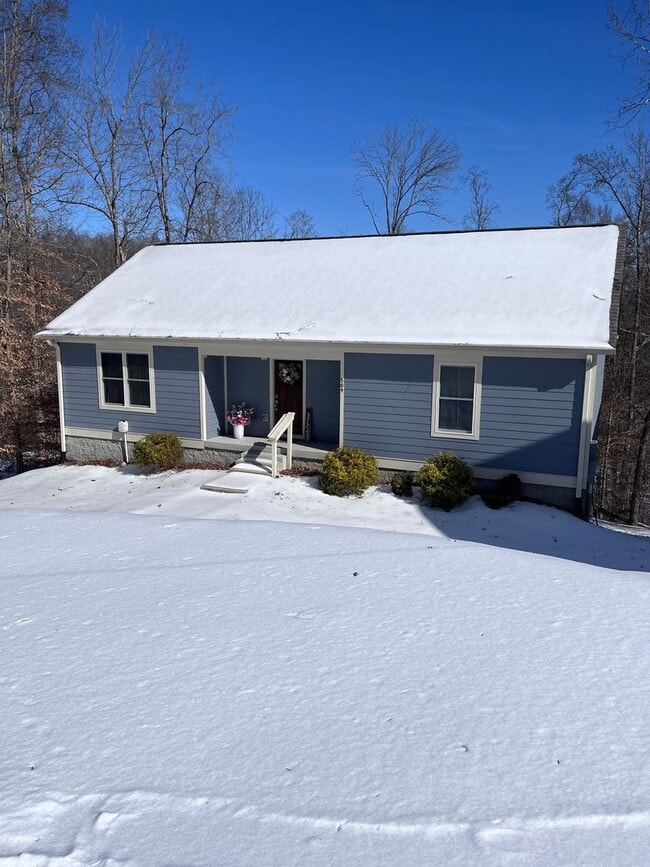 Building Photo - 509 Hickory Cir