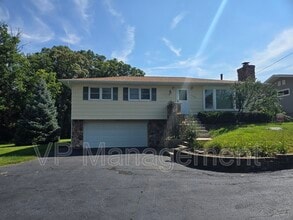 Building Photo - 1109 33rd St