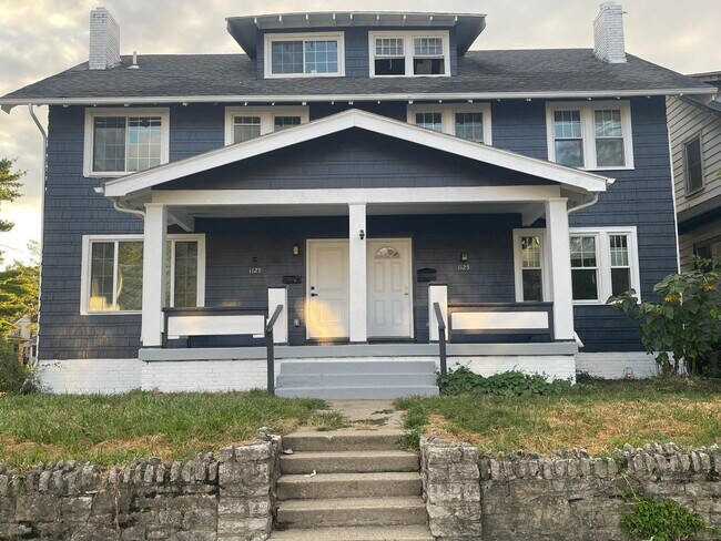 Foto del edificio - 1123-1125 S Ohio Ave