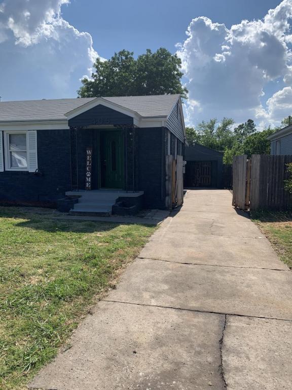 Building Photo - 405 E Rickenbacker Dr.
