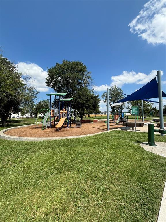 Primary Photo - 10203 Forum Park Dr