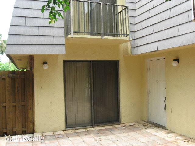 Building Photo - 5567 Malt Dr