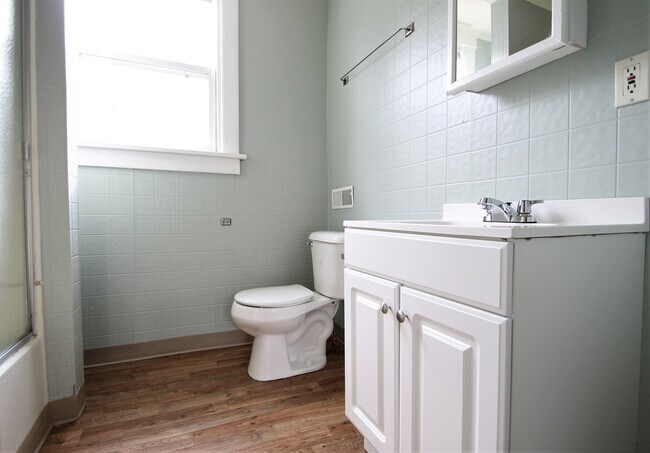 Foto del edificio - Charming 3 Bd/1Ba Home