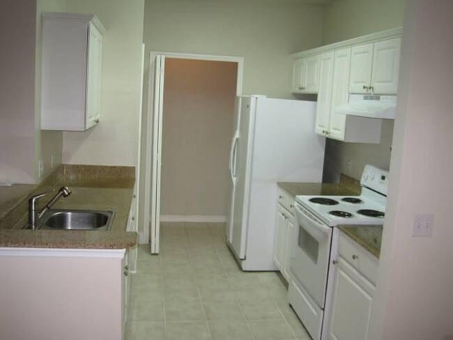Building Photo - 225 Southern Pecan Cir
