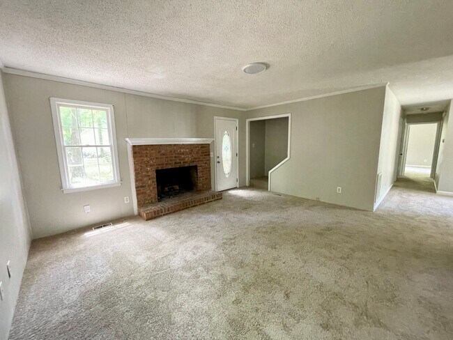Building Photo - Irmo
