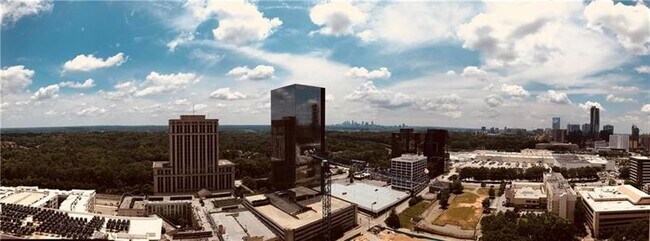 Foto del edificio - 3481 Lakeside Dr NE
