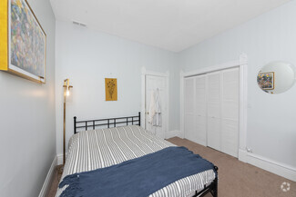 Building Photo - 2050 N Bissell St