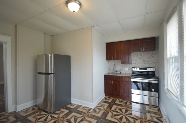 Photo - 7201 Edmund St (Philadelphia, PA) Apartment