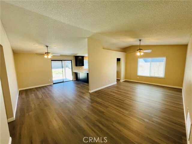 Foto del edificio - 29959 Kratka Ridge Ln