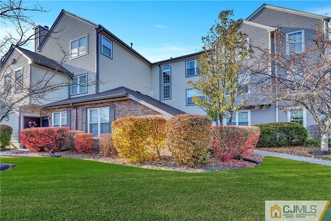 Building Photo - 7162 Elm Ct