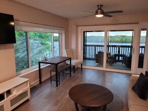 Building Photo - 903 Bahia Del Sol Dr