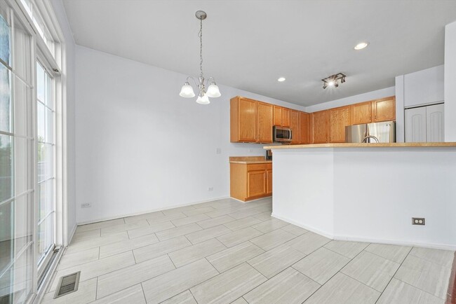 Building Photo - 303 Sype Dr