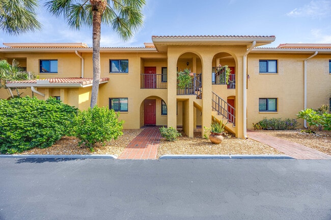 Building Photo - 9871 Citadel Ln