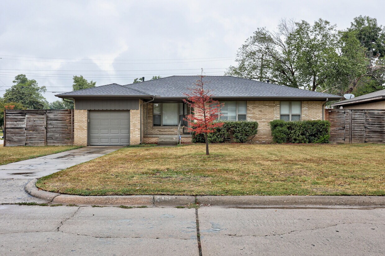 Foto principal - 4121 NW 20th St