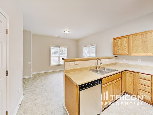 Foto del edificio - 5513 Landreaux Dr