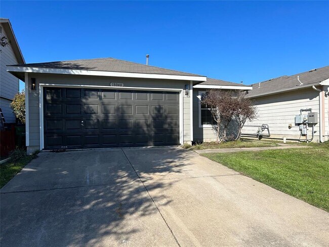 Foto del edificio - 18040 Majestic Elm Ln