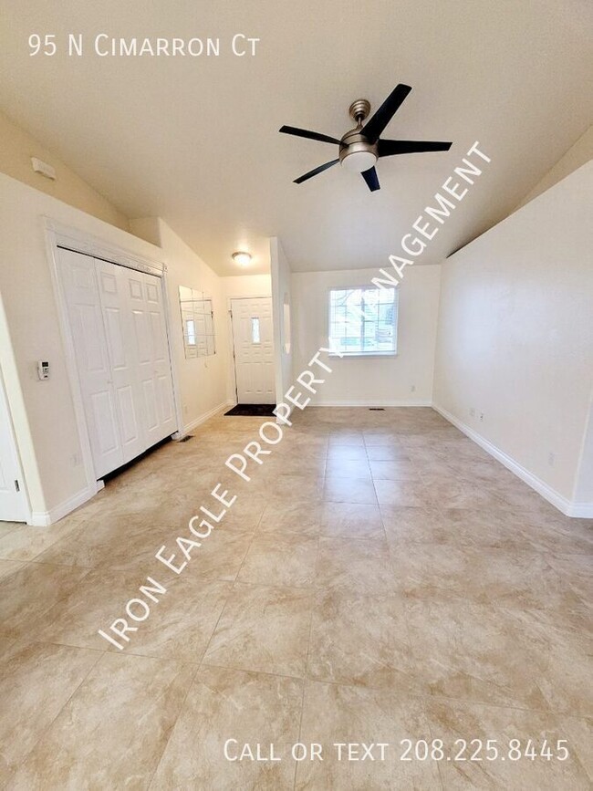 Building Photo - 95 N Cimarron Ct