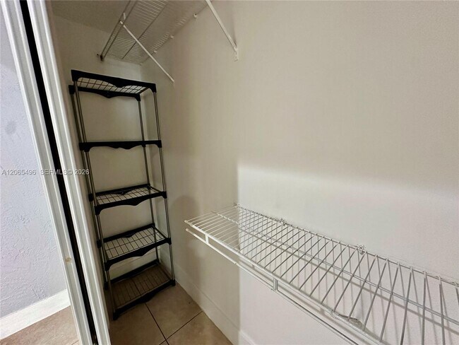 Foto del edificio - 16025 SW 53rd Terrace