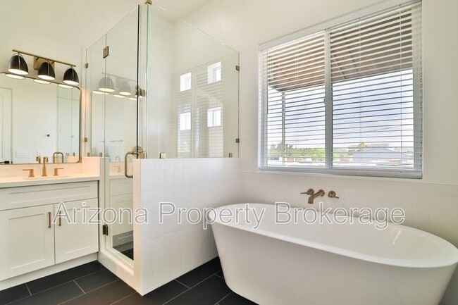 Photo - 4216 N 27th St Townhome
