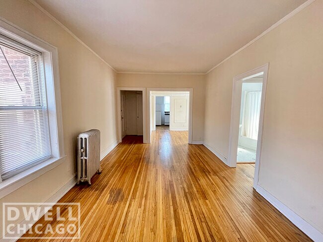 Foto del edificio - 1326 W Estes Ave