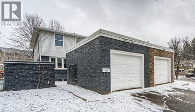 Building Photo - 152 Overlea Dr