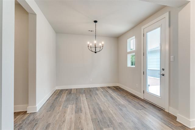 Foto del edificio - 9517 Thorncrown Ln