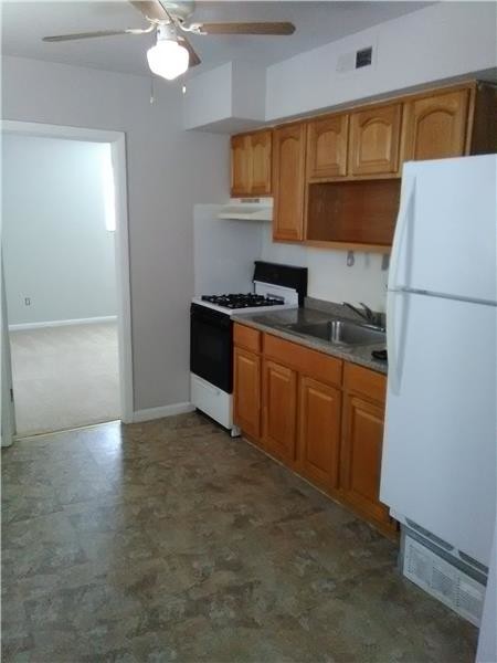 Building Photo - 5711 Erdrick St