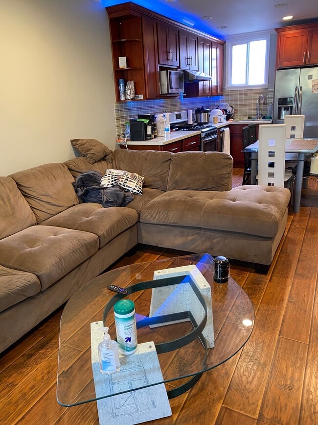 Photo - 707 Plymouth Ave House