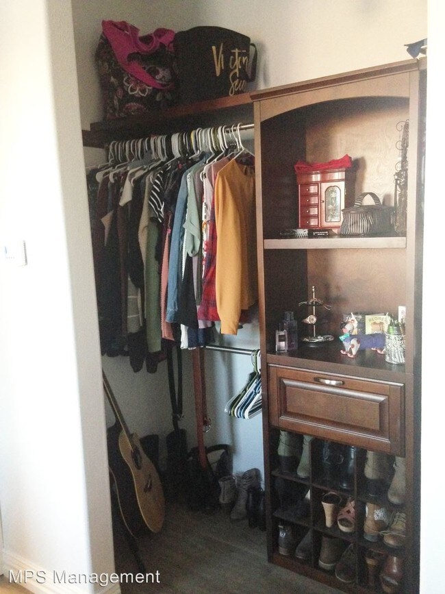 Foto del edificio - 2505 W Hickory St