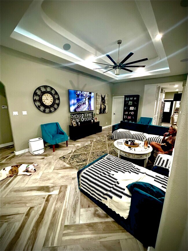 Building Photo - 1422 Seminole Valley Dr