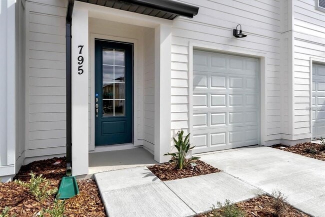 Building Photo - 795 Longboat Dr