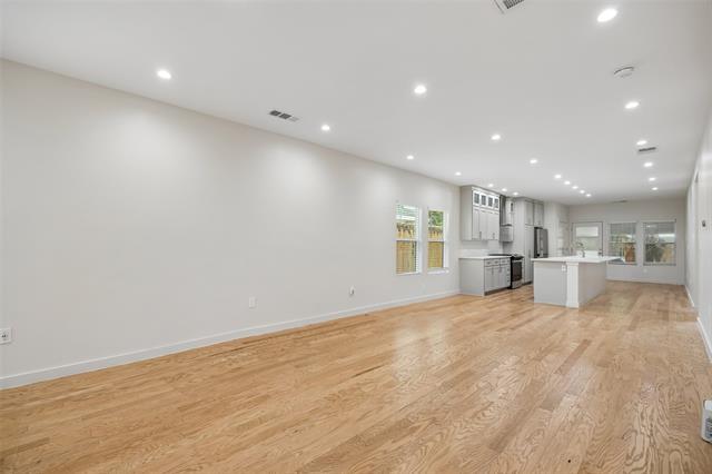 Building Photo - 710 N Madison Ave