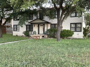 Building Photo - 103 Thomas Jefferson Dr