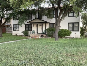 Building Photo - 103 Thomas Jefferson Dr