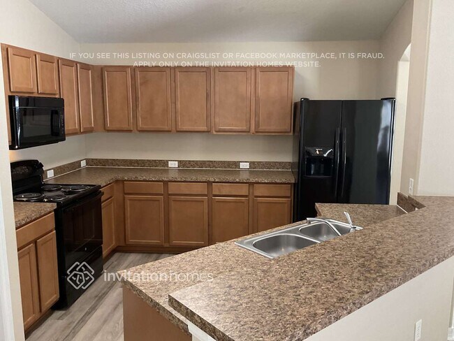 Foto del edificio - 3482 Heath Dr