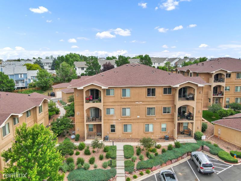 Foto principal - 1530 Little Bear Creek Point