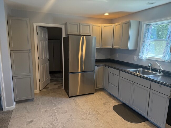 Building Photo - 112 Cramer Rd