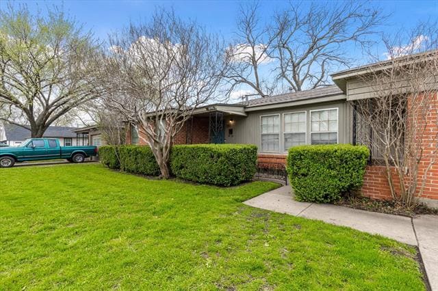 Building Photo - 4016 Acacia St