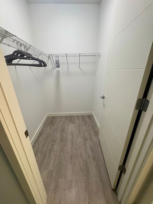 Interior Photo - Baumhaus Apartments