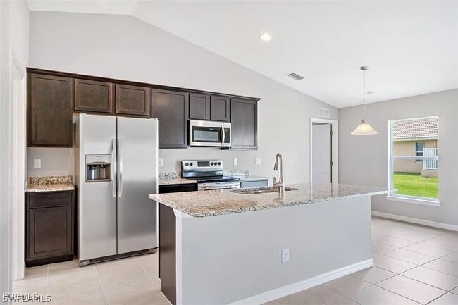 Foto del edificio - 3217 NW 3rd Ave