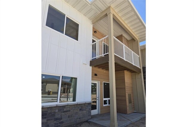 Building Photo - 3300 Nationway