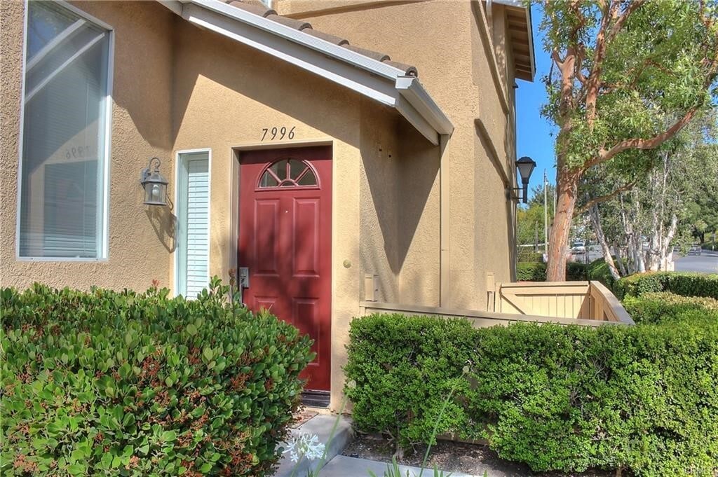7996 E Monte Carlo Ave, Anaheim, CA 92808 Condo for Rent in Anaheim