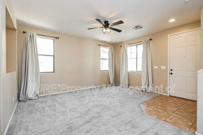 Building Photo - 72 E Catclaw St